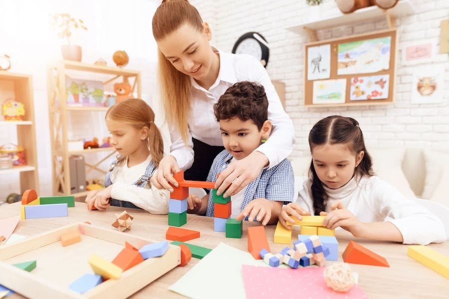 Anaokulu Öğretmenliği Sertifikası Nasıl Alınır?
