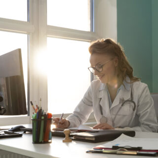 Hastanede Kayıt Elemanı Nasıl Olunur