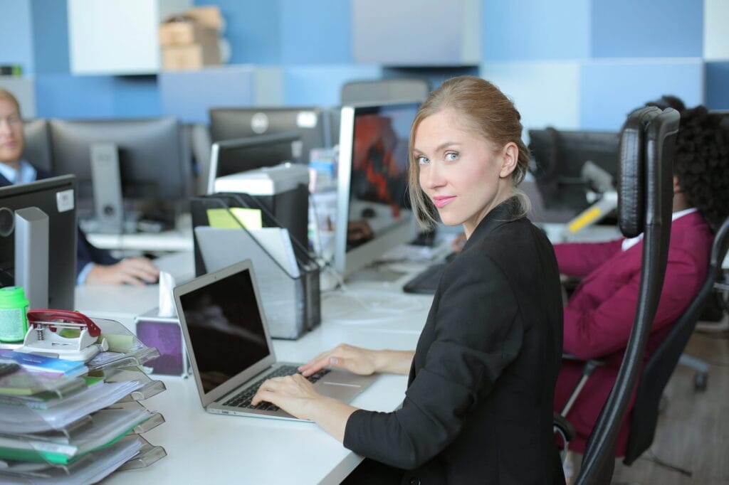 Bilgisayar İşletmenliği Sertifikası Online