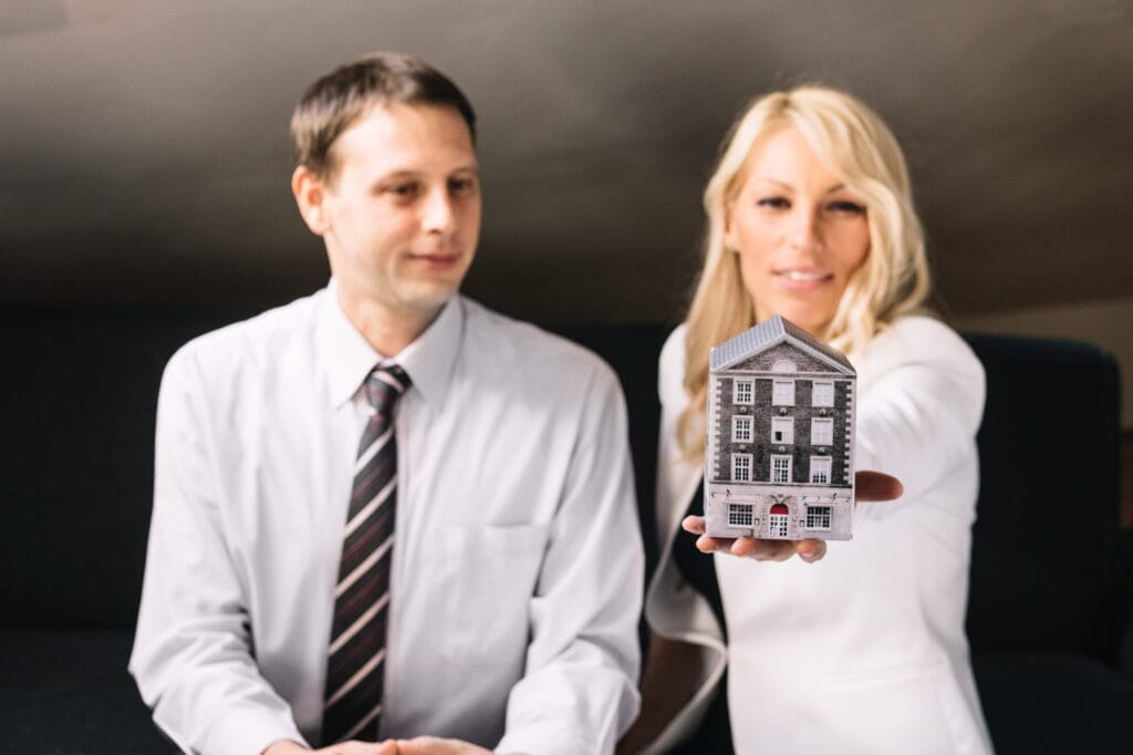 Resmi Apartman Yöneticisi Nasıl Olunur